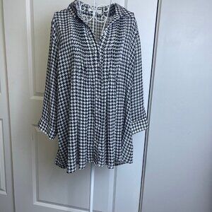 Fever Geo Pattern Sheer 3/4 Sleeve SZ-L